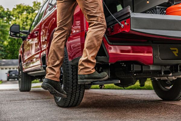 AMP Research 2023 Ford F-250 Super Duty BedStep - Black