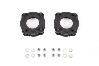 Fabtech 2022 Toyota Tundra 1.5in Leveling Kit - Front Spacers and Hardware