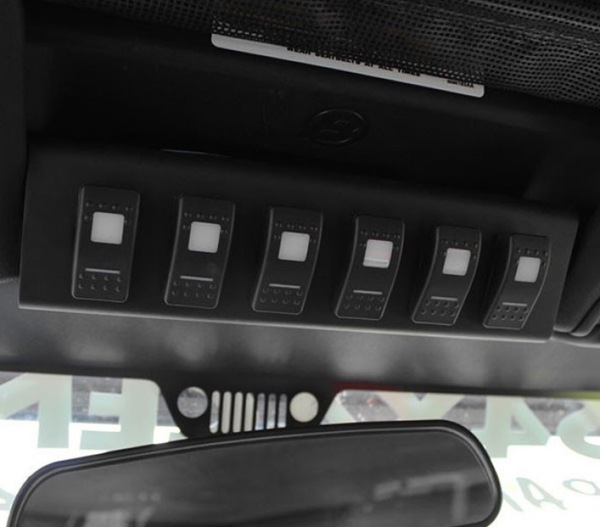 sPOD 07-08 Jeep Wrangler JK BantamX w/Blue LED Switch Panel