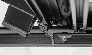 Access LOMAX Tri-Fold 16-23 Toyota Tacoma 5ft Bed