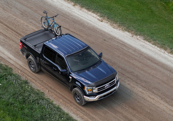 Roll-N-Lock 15-20 Ford F150 (67.1in Bed Length) A-Series XT Retractable Tonneau Cover