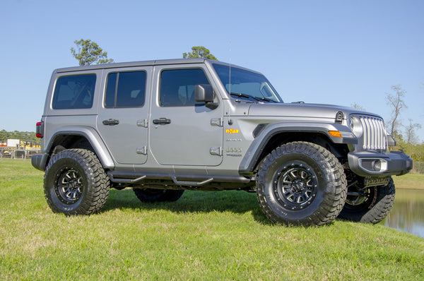 2018-25 Jeep Wrangler JLU N-Fab Nerf Step Gloss Black 4 Door